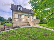 Maison à SAINT-VIANCE