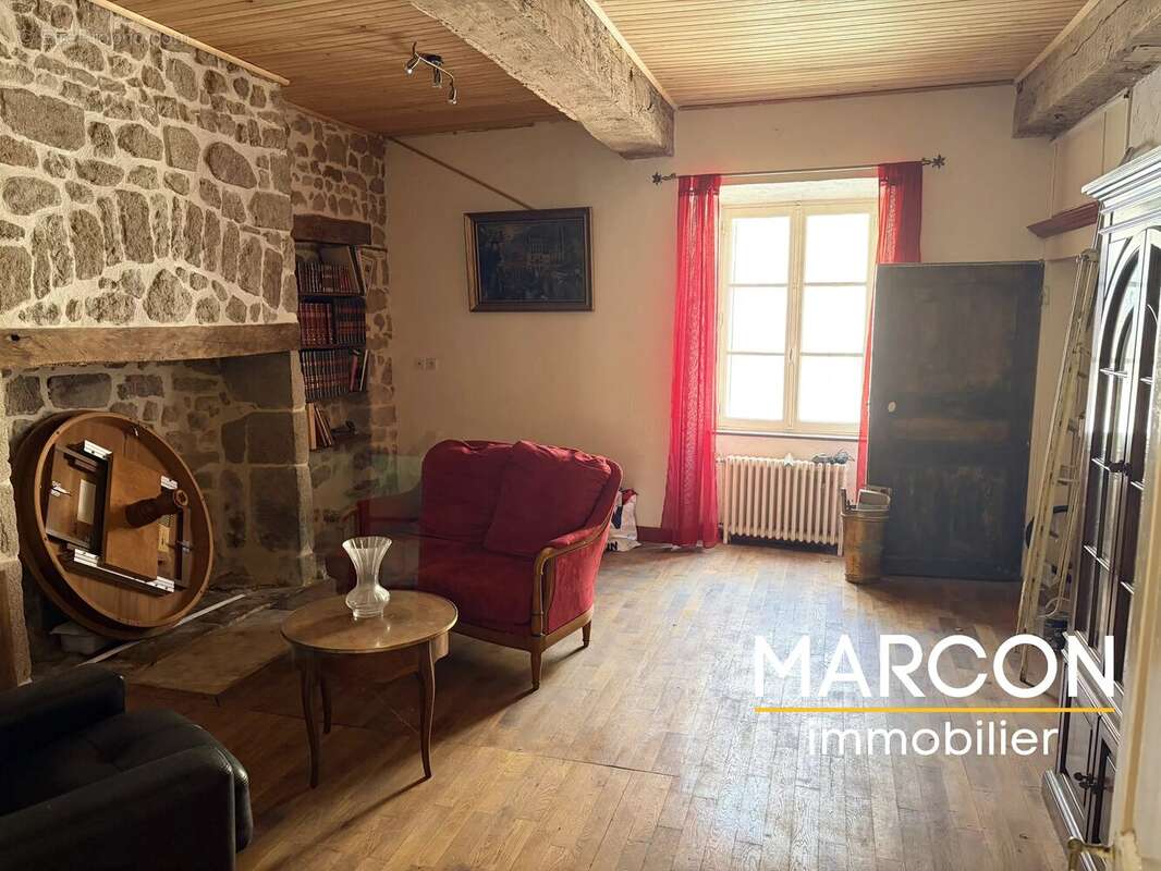 Maison à BELLEGARDE-EN-MARCHE