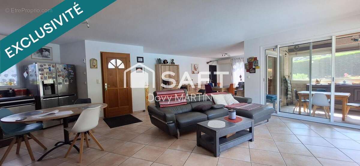 Photo 2 - Maison à CURVALLE