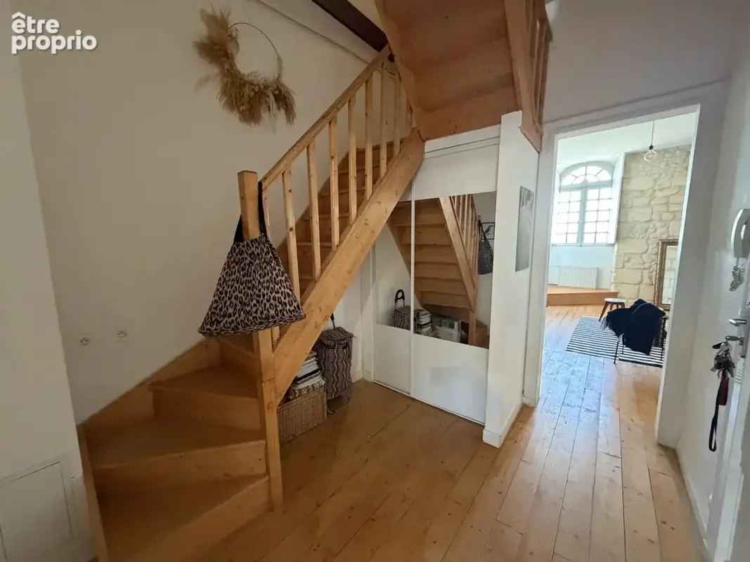 Duplex de charme au dernier étage - Emplacement prestigieux au coeur de Bordeaux - photo 4