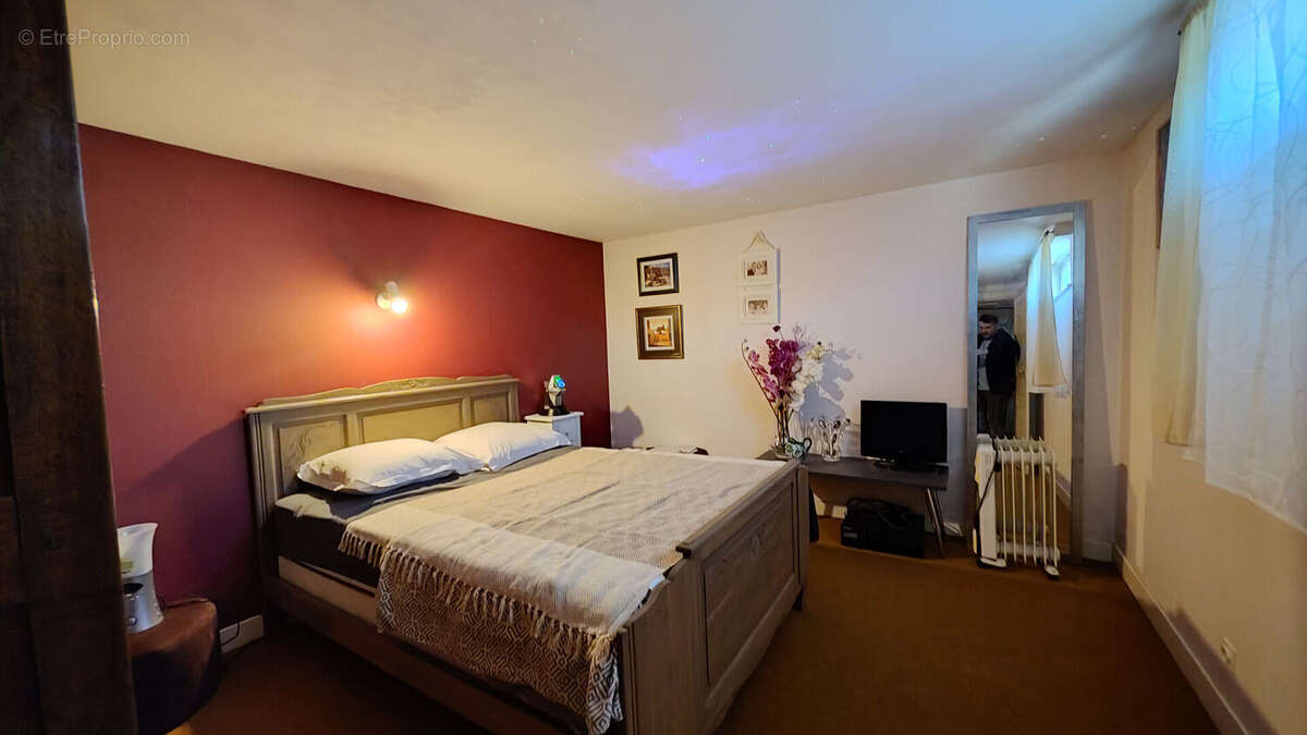 Maison à SAINT-POURCAIN-SUR-SIOULE