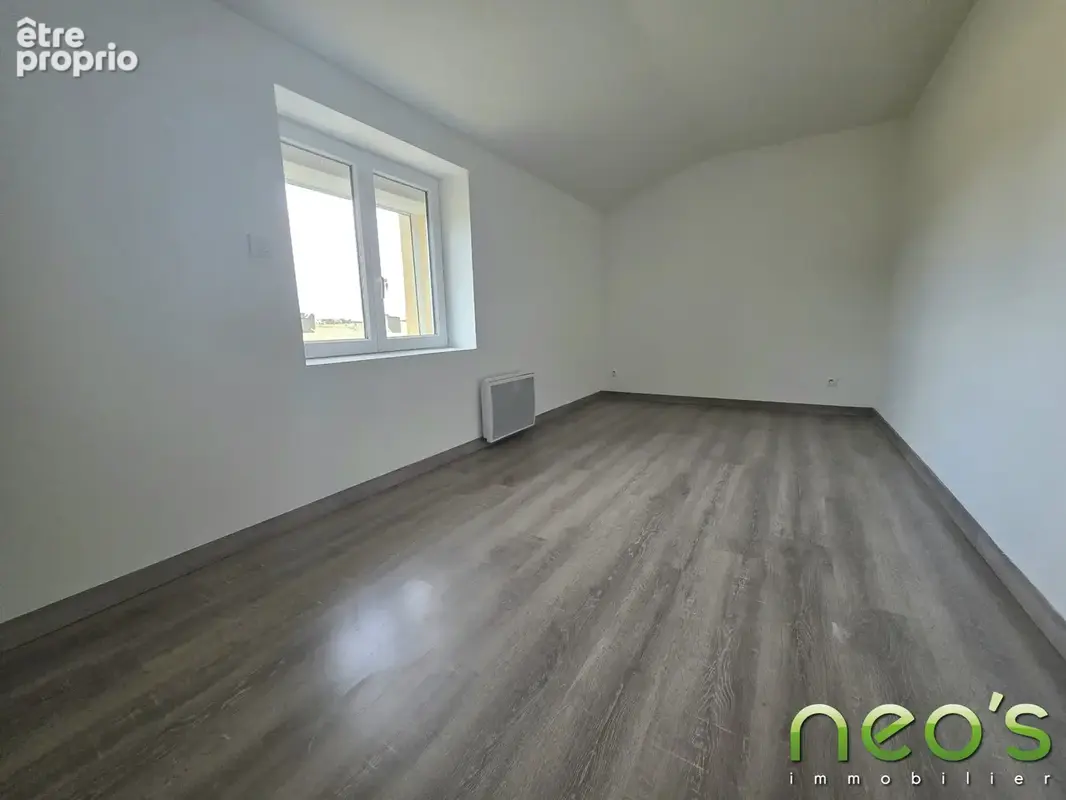 Maison 7 pièces 190 m² à vendre à Le Puiset-Dore (49600) - photo 9