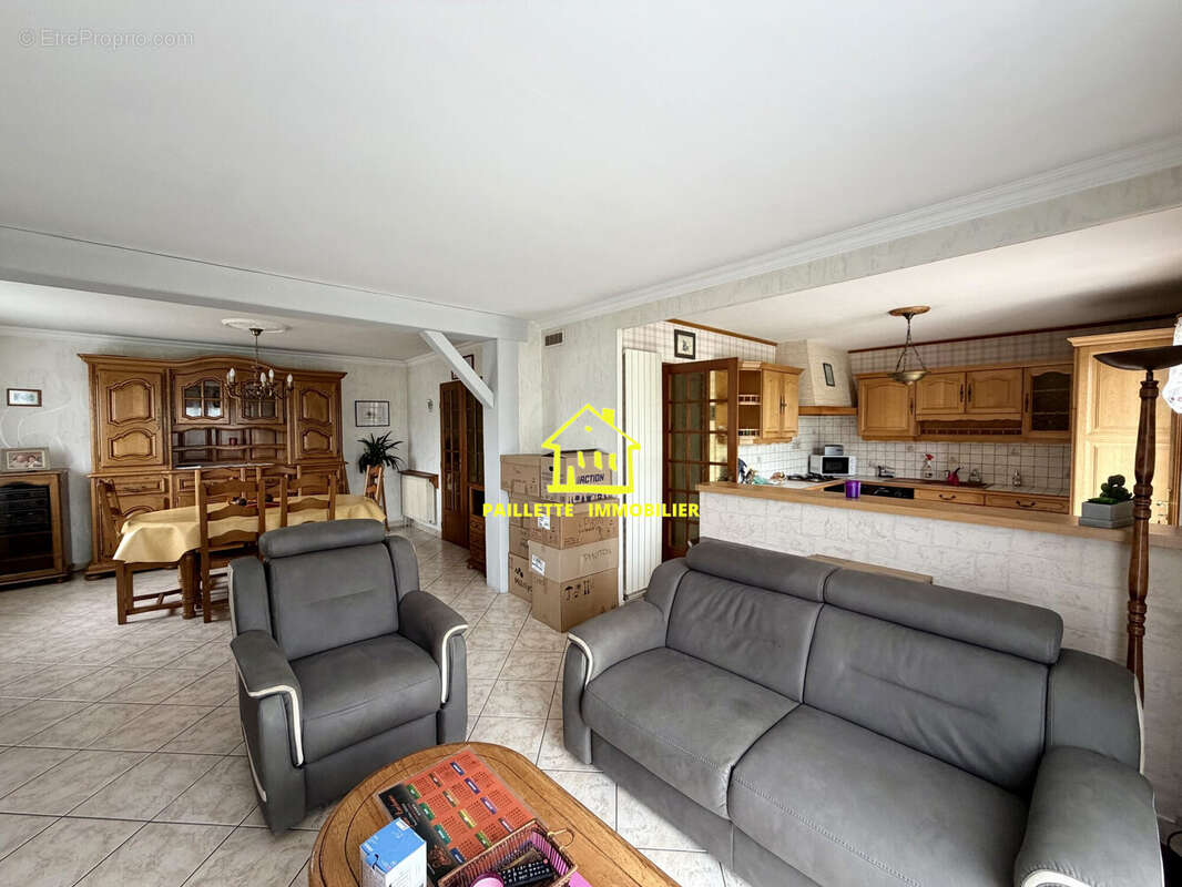 Maison à SANDOUVILLE