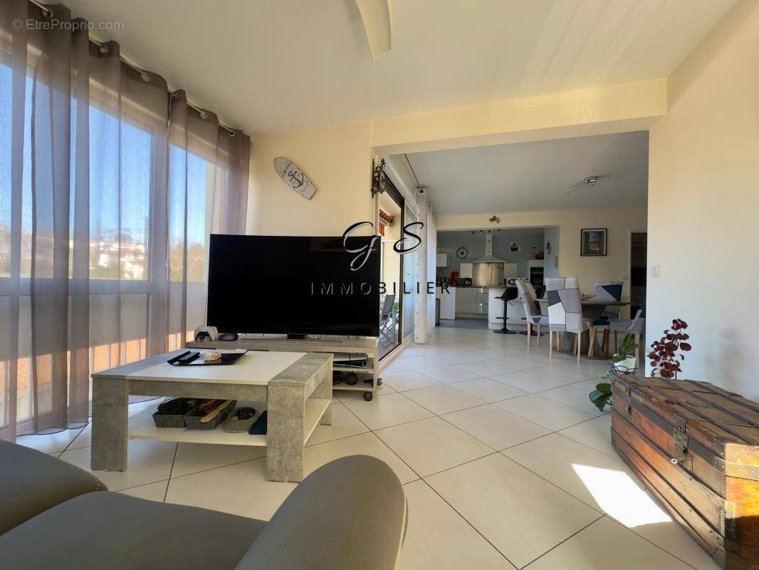 Appartement à CIBOURE