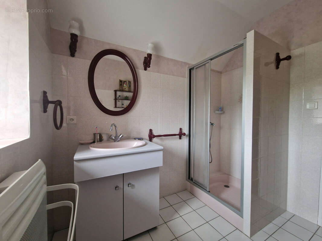 Turenne Maison en pierre rénovée - photo 20