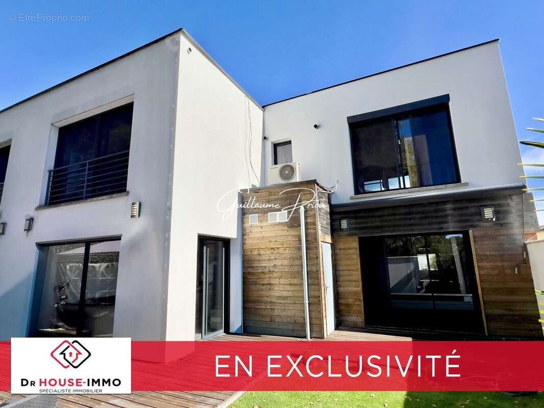 Maison à CARBON-BLANC