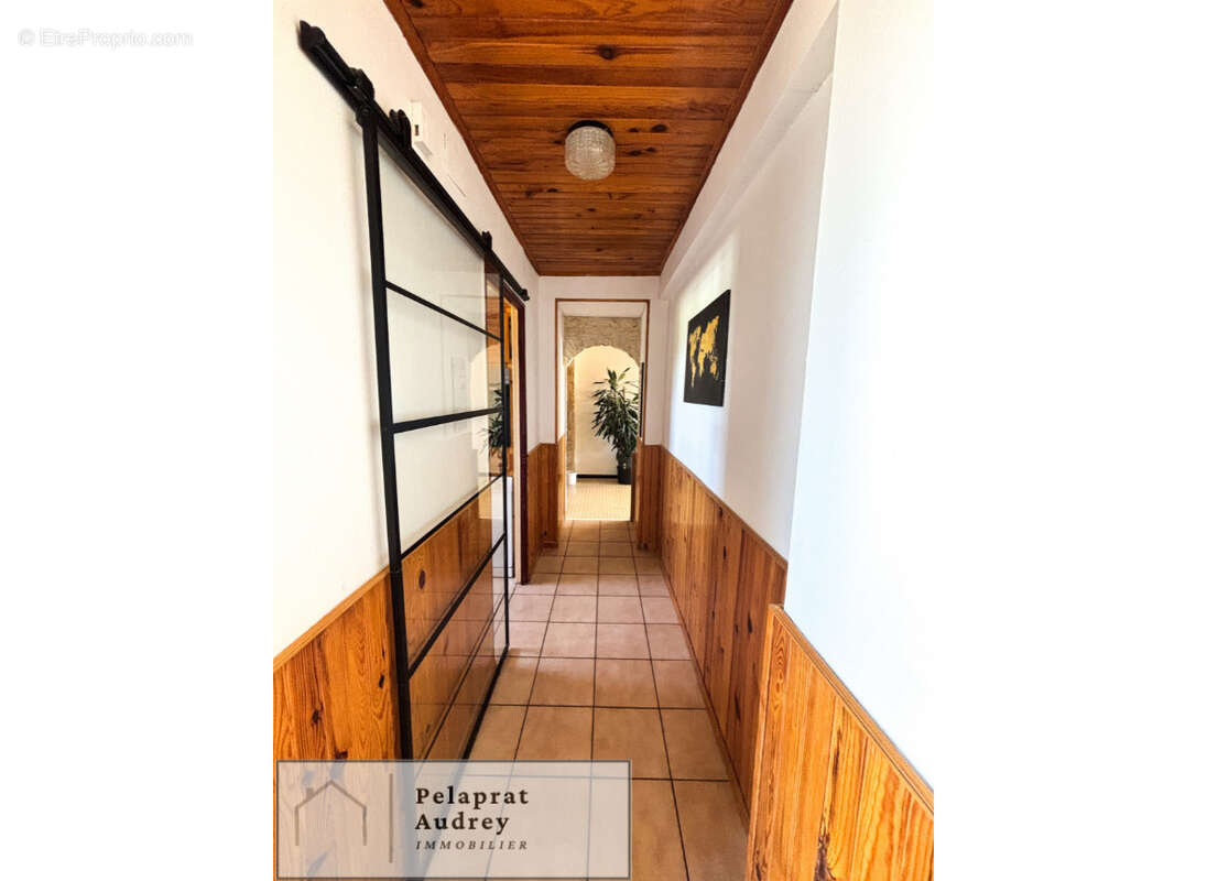 Photo 4 - Maison à AZILLE