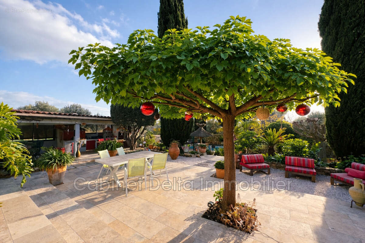 Maison à SANARY-SUR-MER