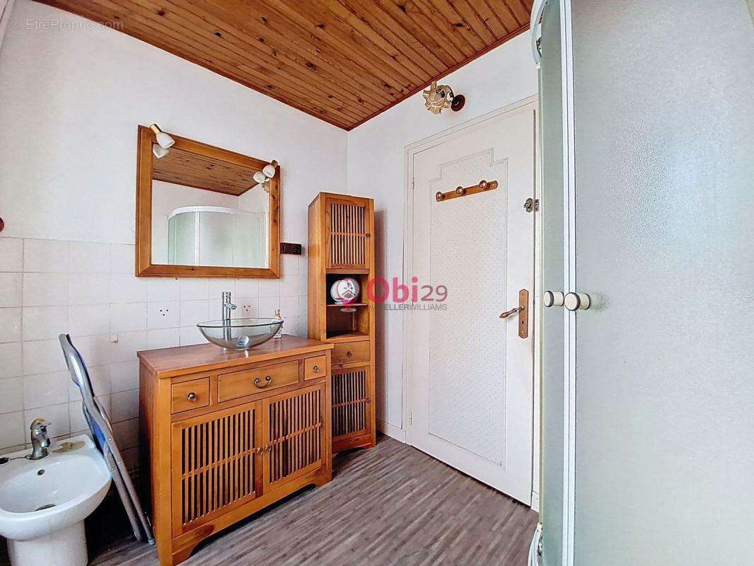 Maison à PLOMODIERN