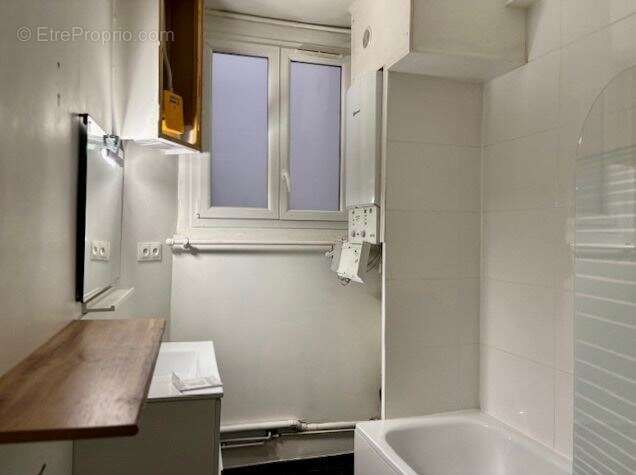 Appartement à PARIS-11E