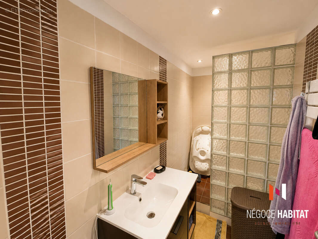 Appartement à VILLENEUVE-LES-MAGUELONE