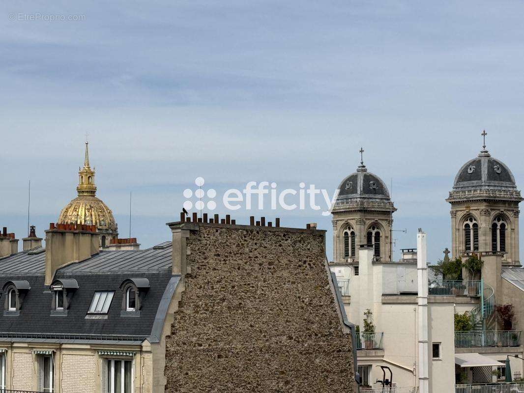 Appartement à PARIS-7E