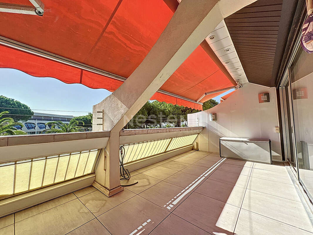 Port camargue - appartement p2 avec terrasse - vue mer - photo 7