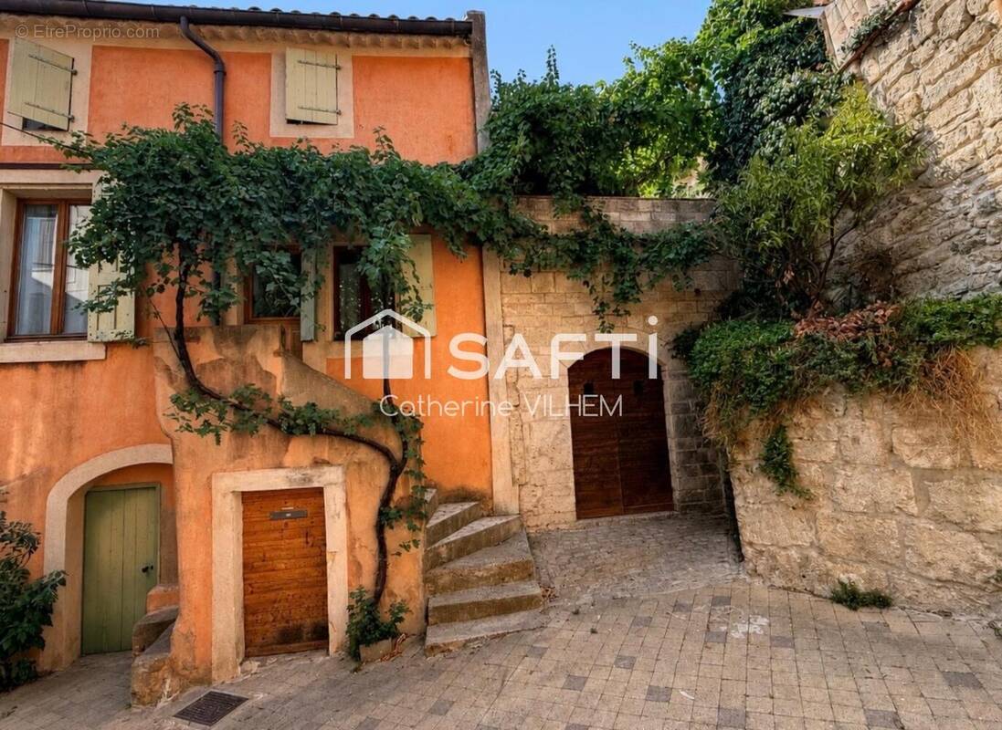 Photo 1 - Maison à MONTBAZIN