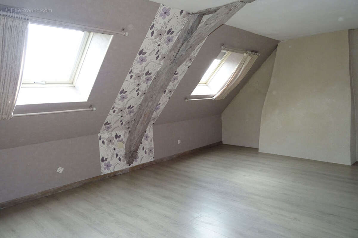 Maison à LA FERTE-BERNARD