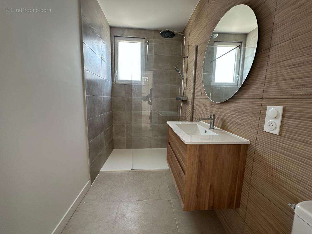 BREST, Maison T4 + dépendance habitable - photo 8
