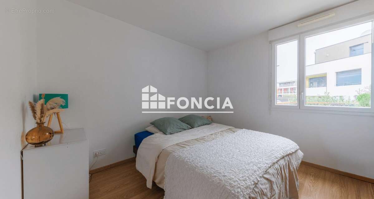 Exclusivite foncia - beau deux pieces vendu libre de toute occupation - photo 4