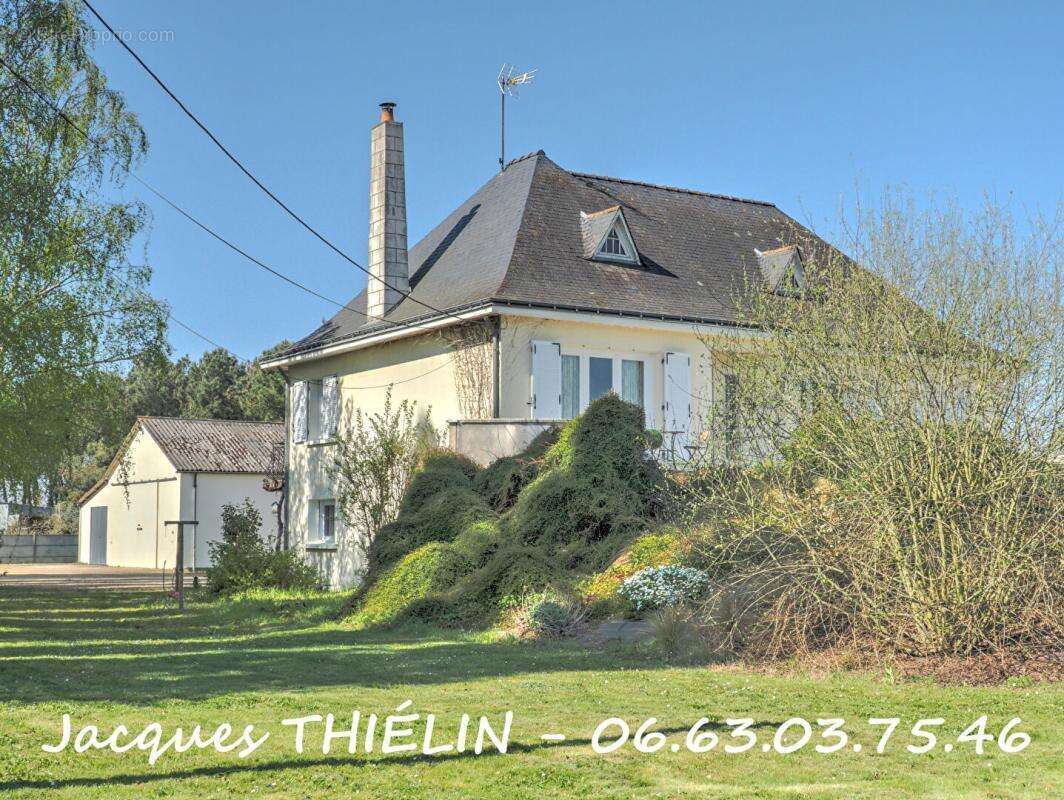 Maison à LONGUE-JUMELLES