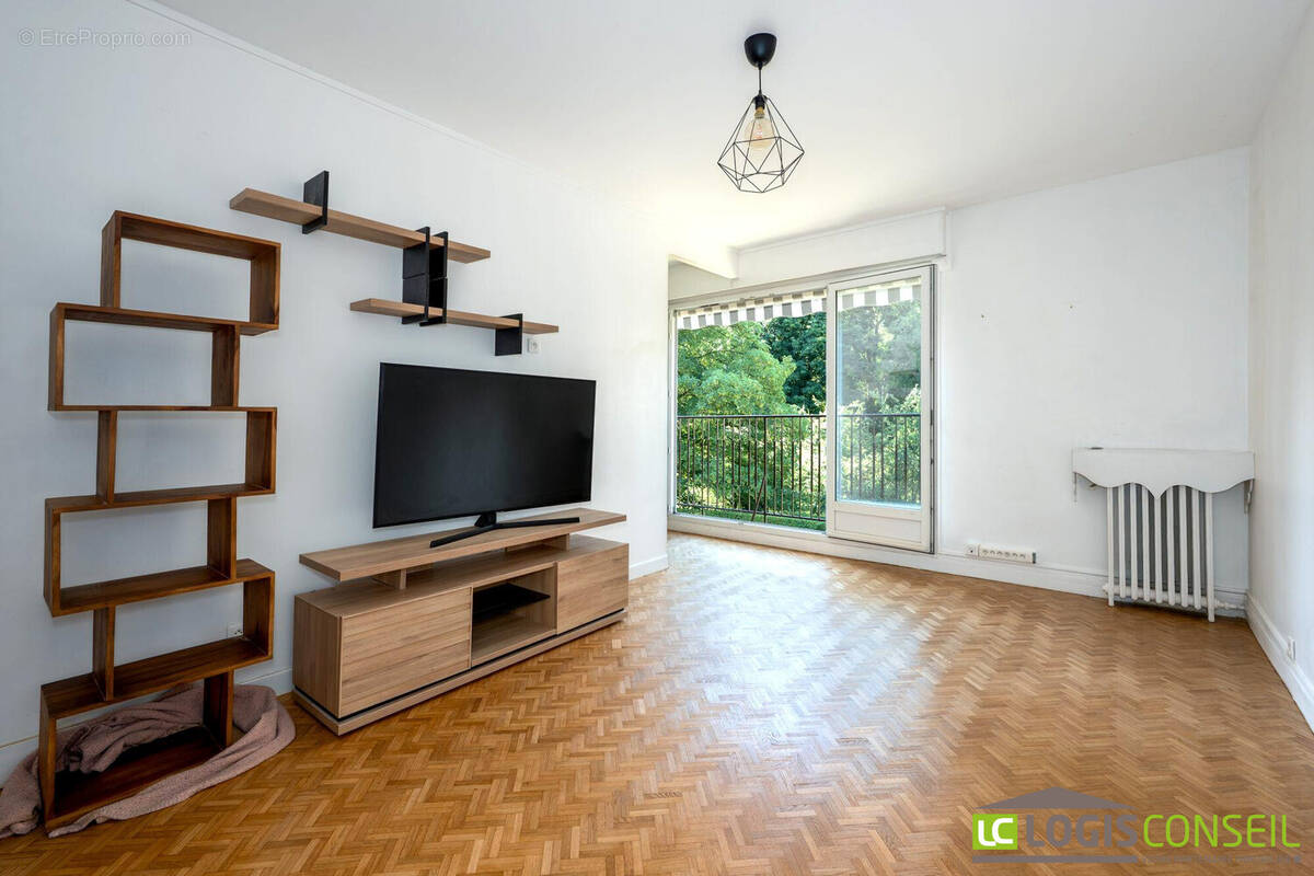 Appartement à CHATENAY-MALABRY