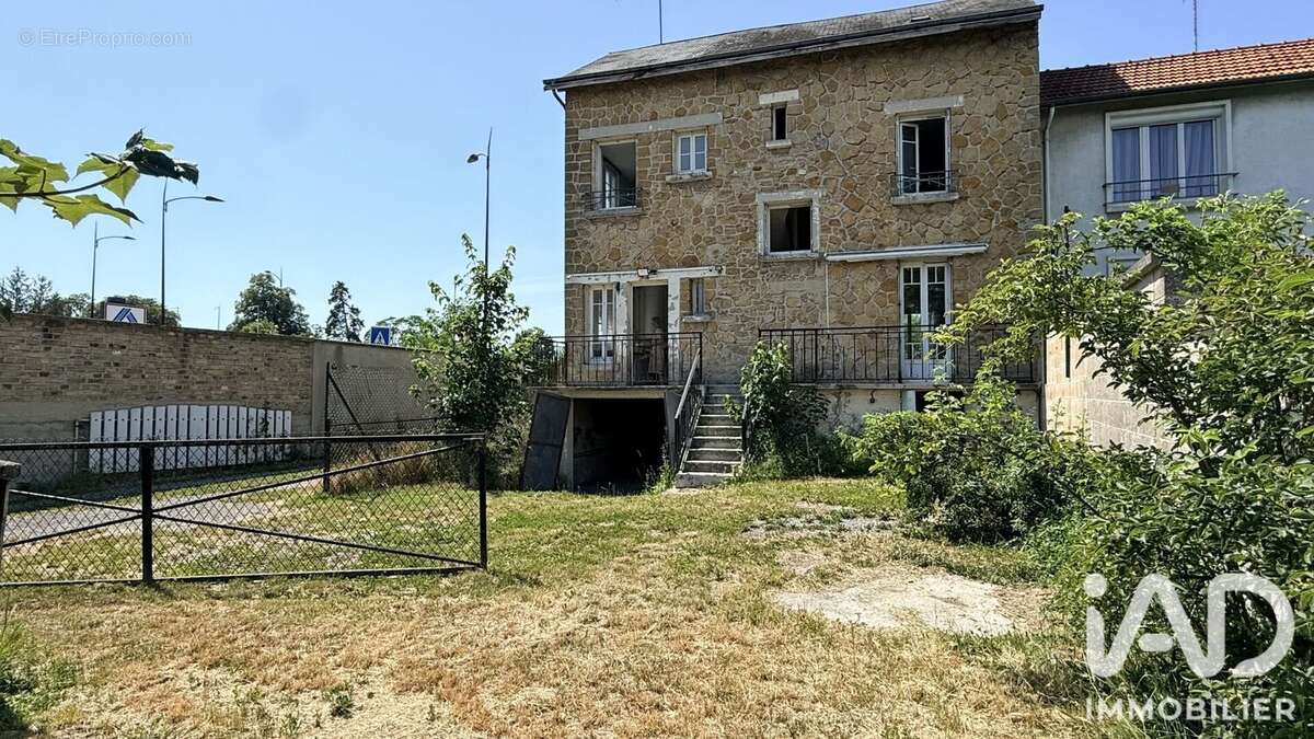 Maison 127 m² à Sault-Les-Rethel  - photo 4