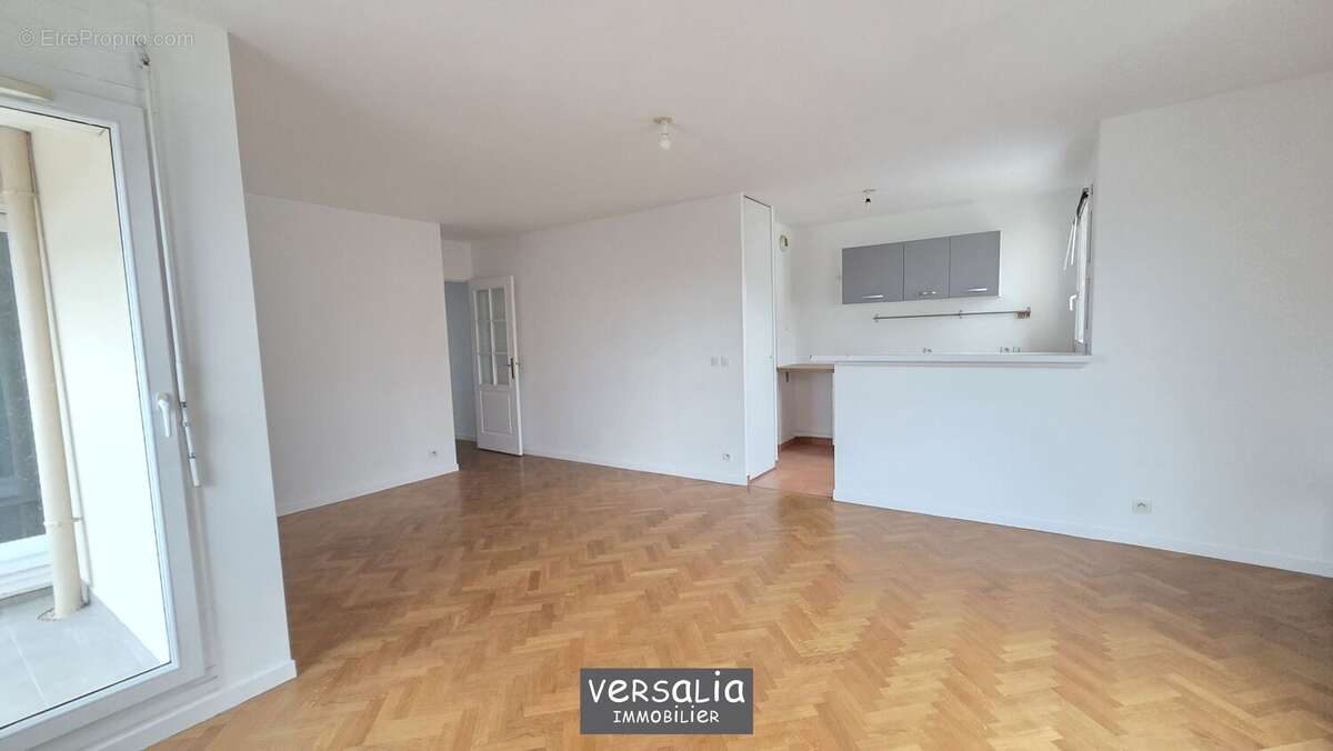 Appartement à SAINT-CYR-L'ECOLE