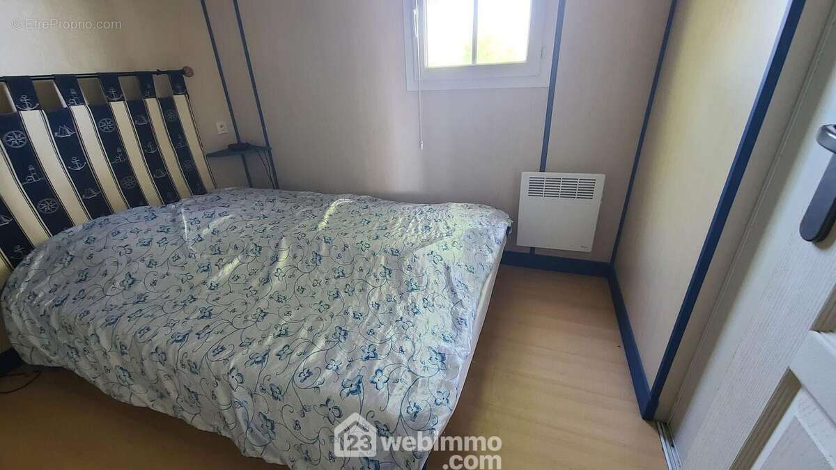 Chambre 1 - Maison à TALMONT-SAINT-HILAIRE