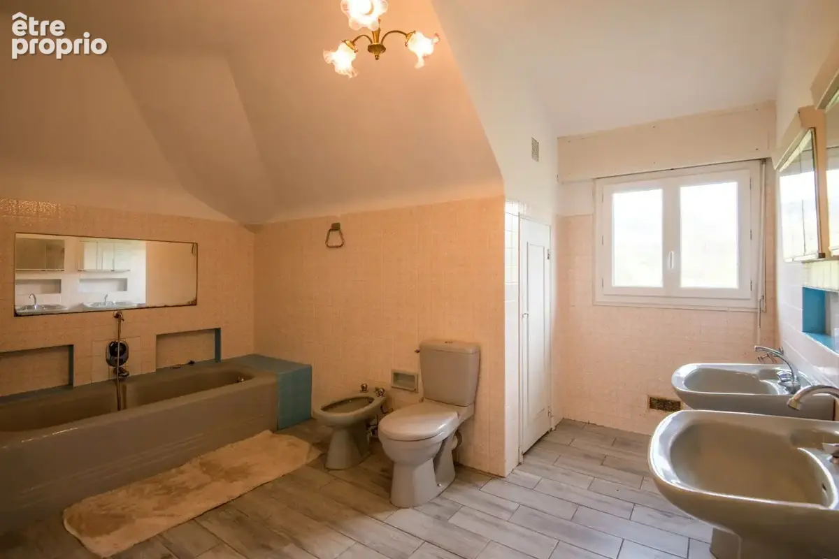 Maison familiale au coeur  d'un village Corrézien, proche Brive - photo 10