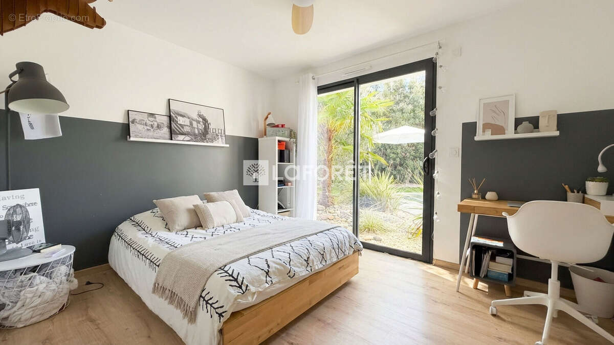 Maison à SAINT-CYR-SUR-LOIRE