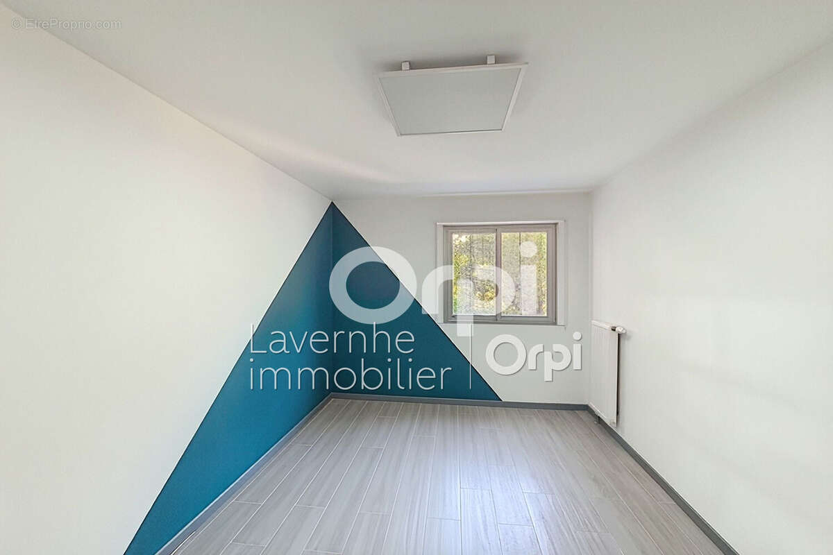 Appartement 76 m² à Antibes  - photo 8