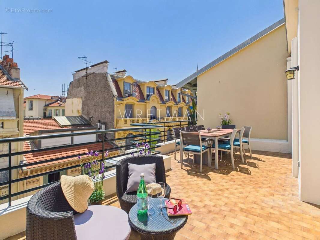 Appartement à NICE