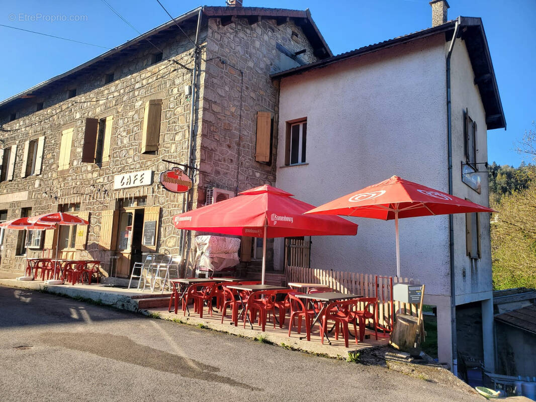 Commerce à ARCENS