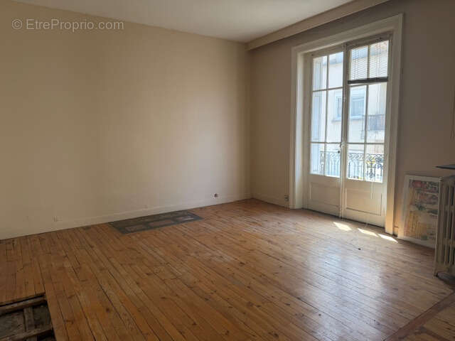 Appartement F4 proximité Place Albert Thomas - photo 11