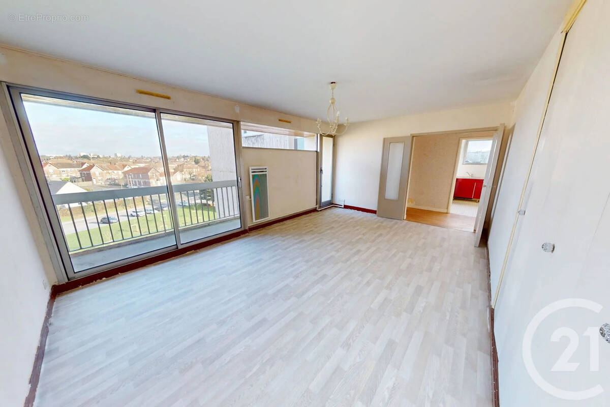 Appartement à SAINT-QUENTIN