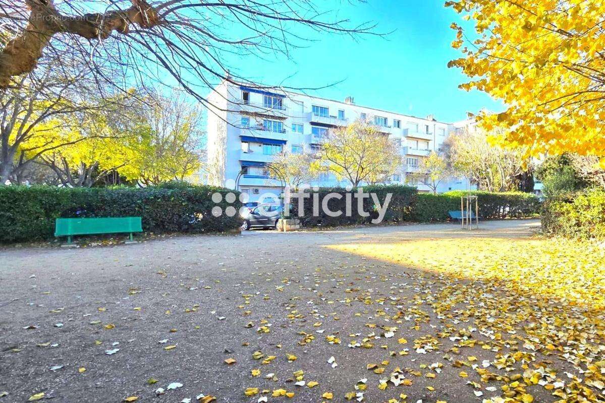 Appartement à MARSEILLE-8E