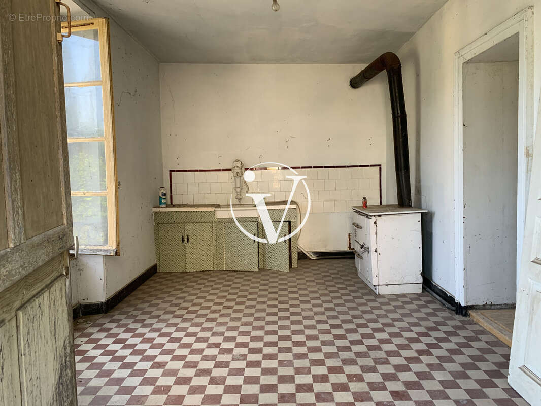 Maison à MAZANGE