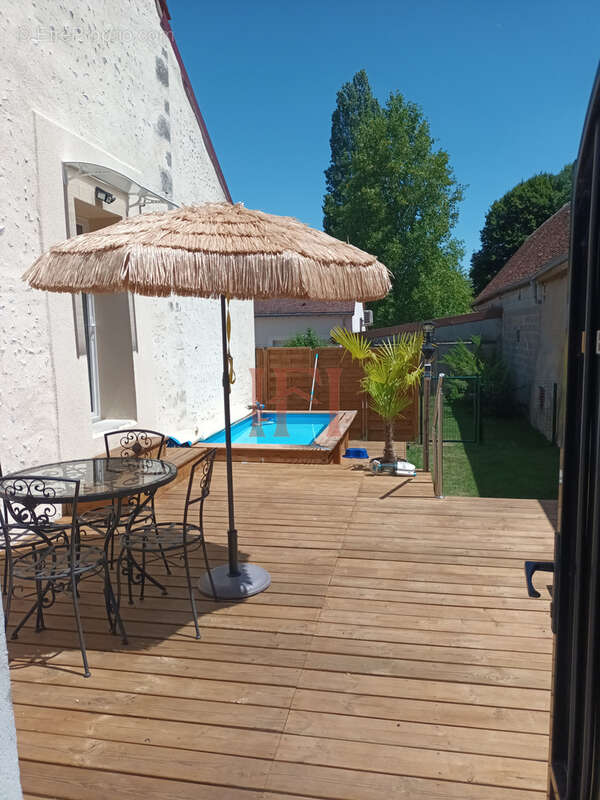 Maison à CLOYES-SUR-LE-LOIR