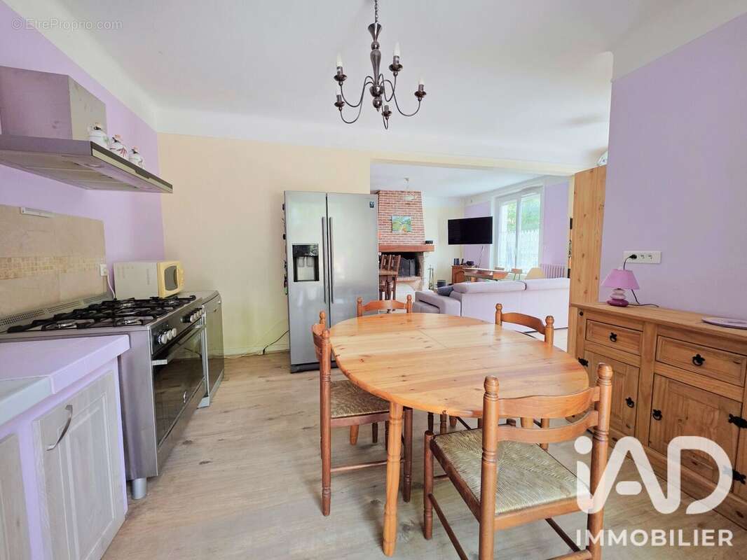 Maison 104 m² à Mereville  - photo 8