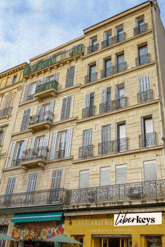 Appartement à MARSEILLE-6E