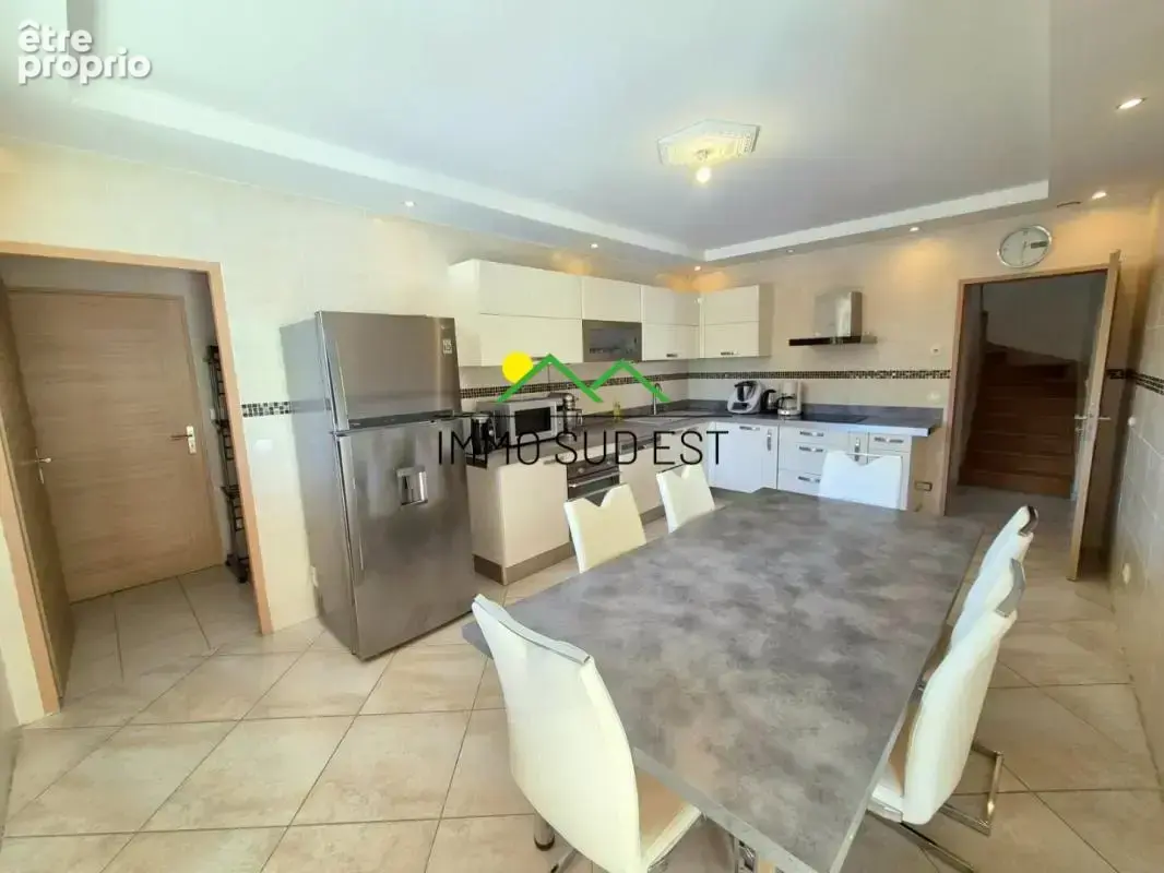 Exclusivité/ Saint Marcel les Valence/ Drôme/ 26/ Maison/ 140m² habitables/ piscine/ terrain 646m² - photo 3