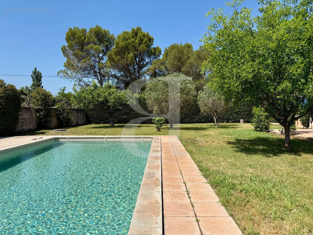 Maison à SAINT-REMY-DE-PROVENCE