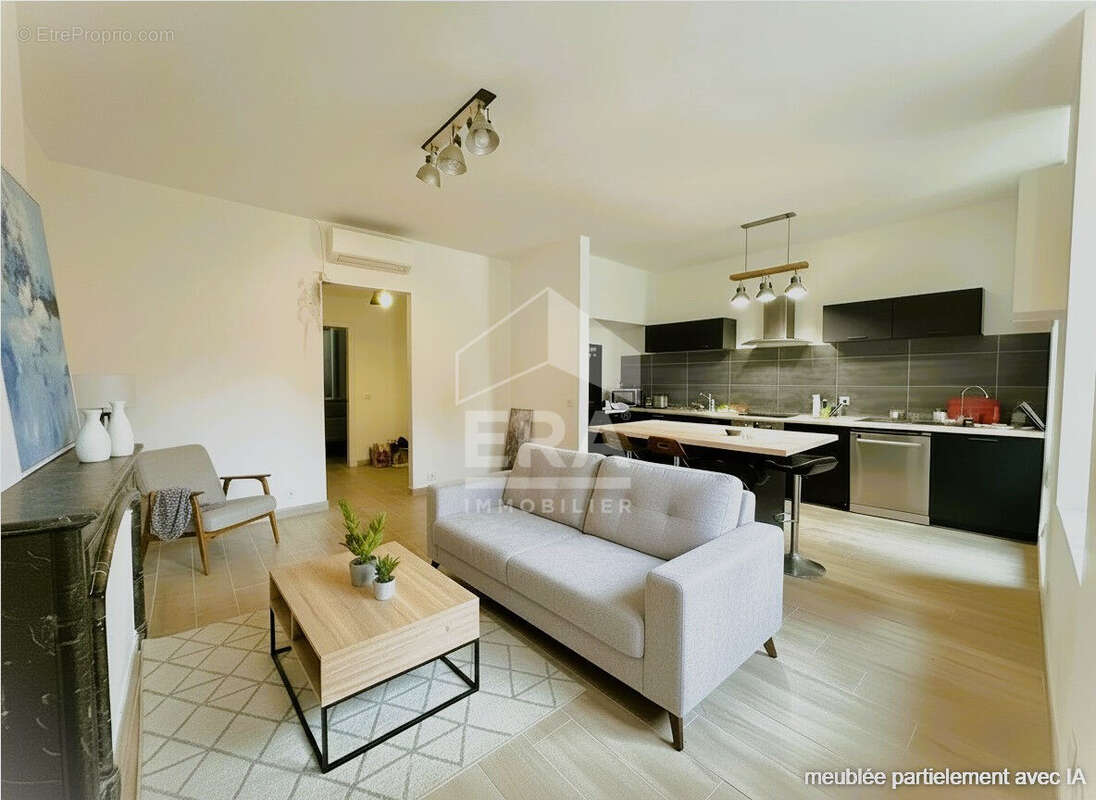 Appartement à MARSEILLE-5E