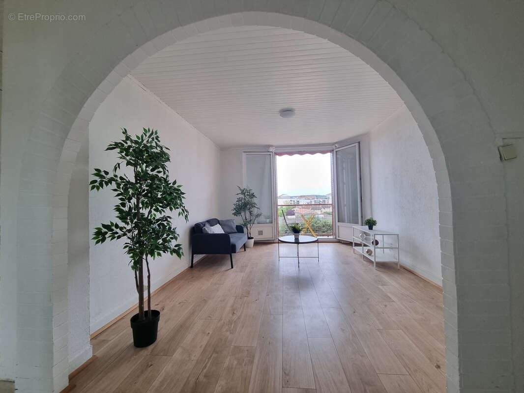 Appartement à VILLEFRANCHE-SUR-SAONE
