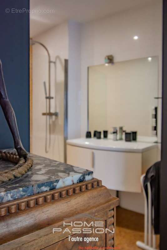 Maison à MORNAC-SUR-SEUDRE