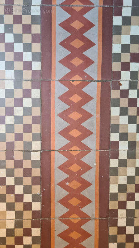 Maison à CABREROLLES