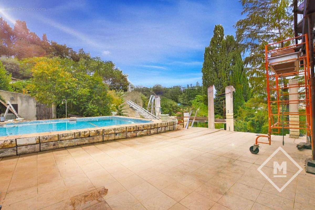 Maison à MARSEILLE-10E