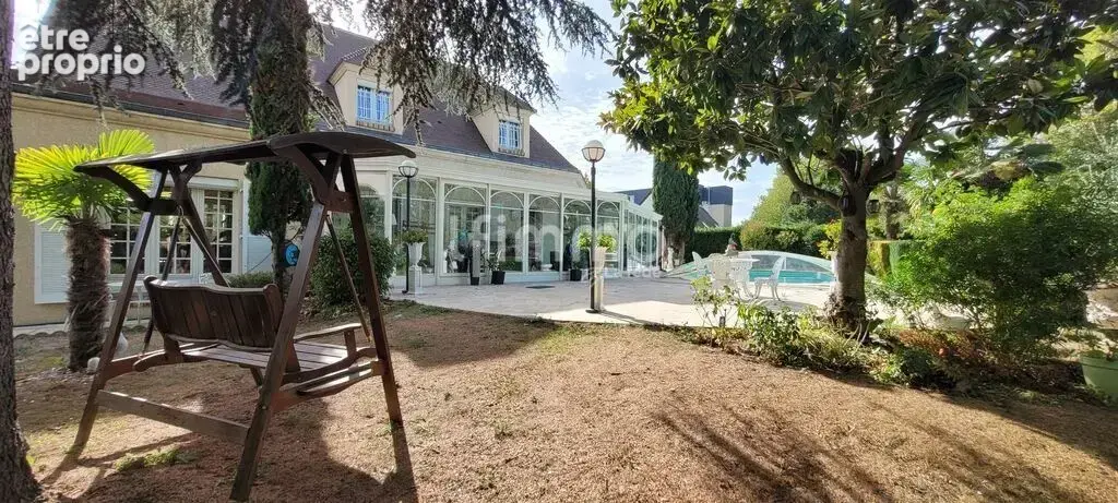 Maison de caractère - 7 pièces - Piscine - photo 21