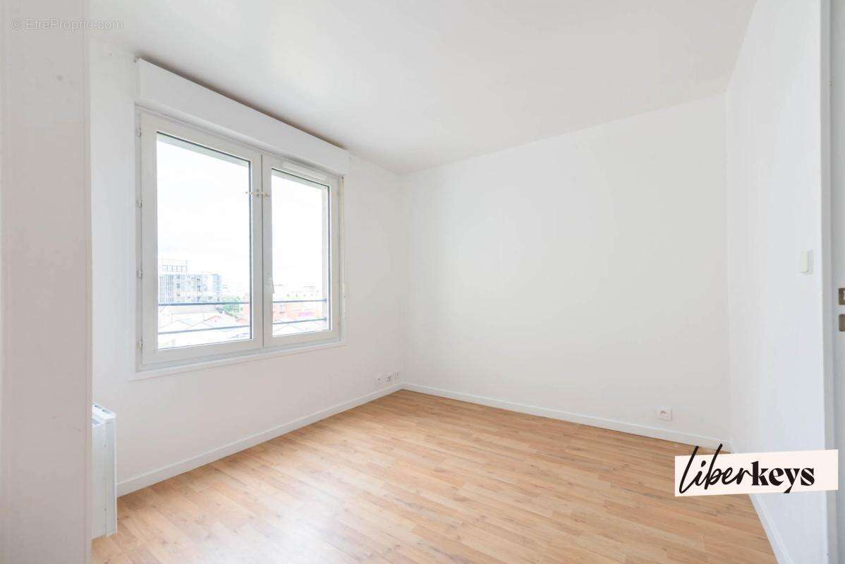 Appartement à MONTIGNY-LE-BRETONNEUX