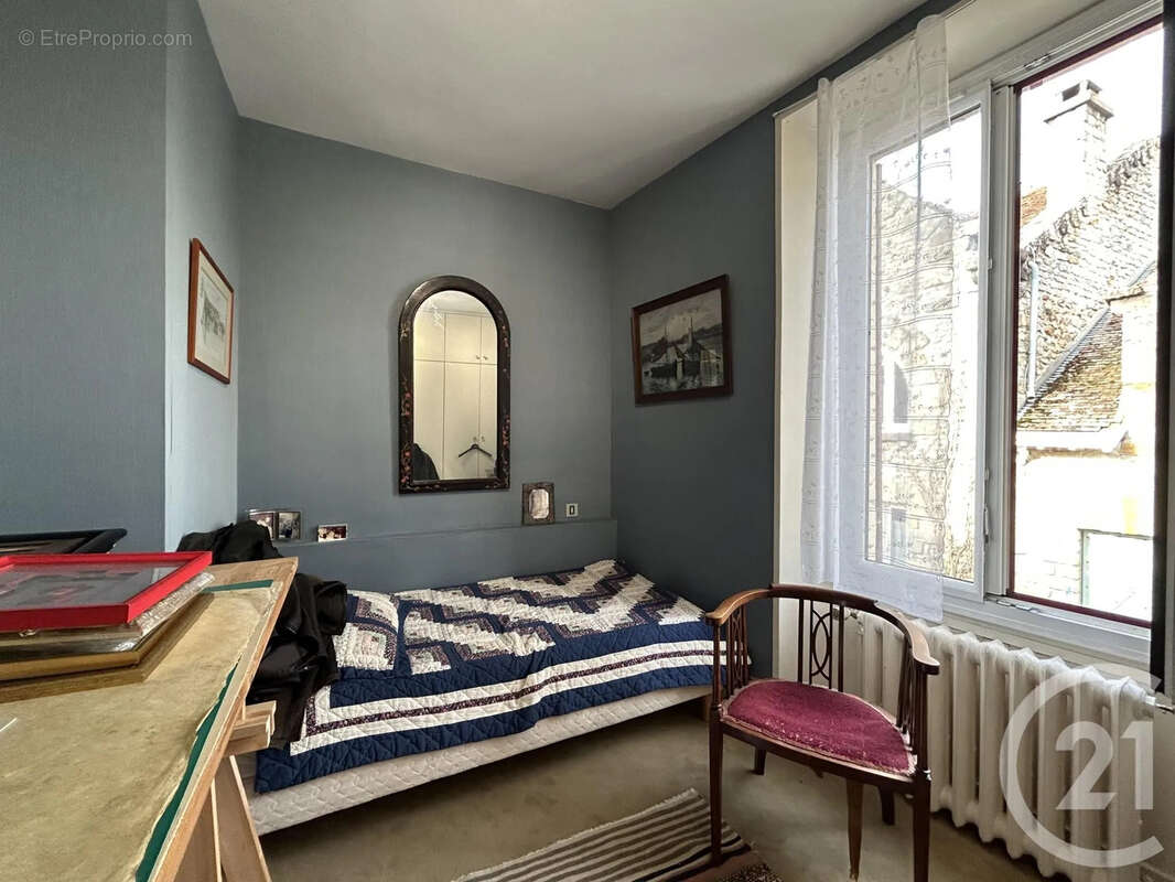 Maison à SAMOIS-SUR-SEINE
