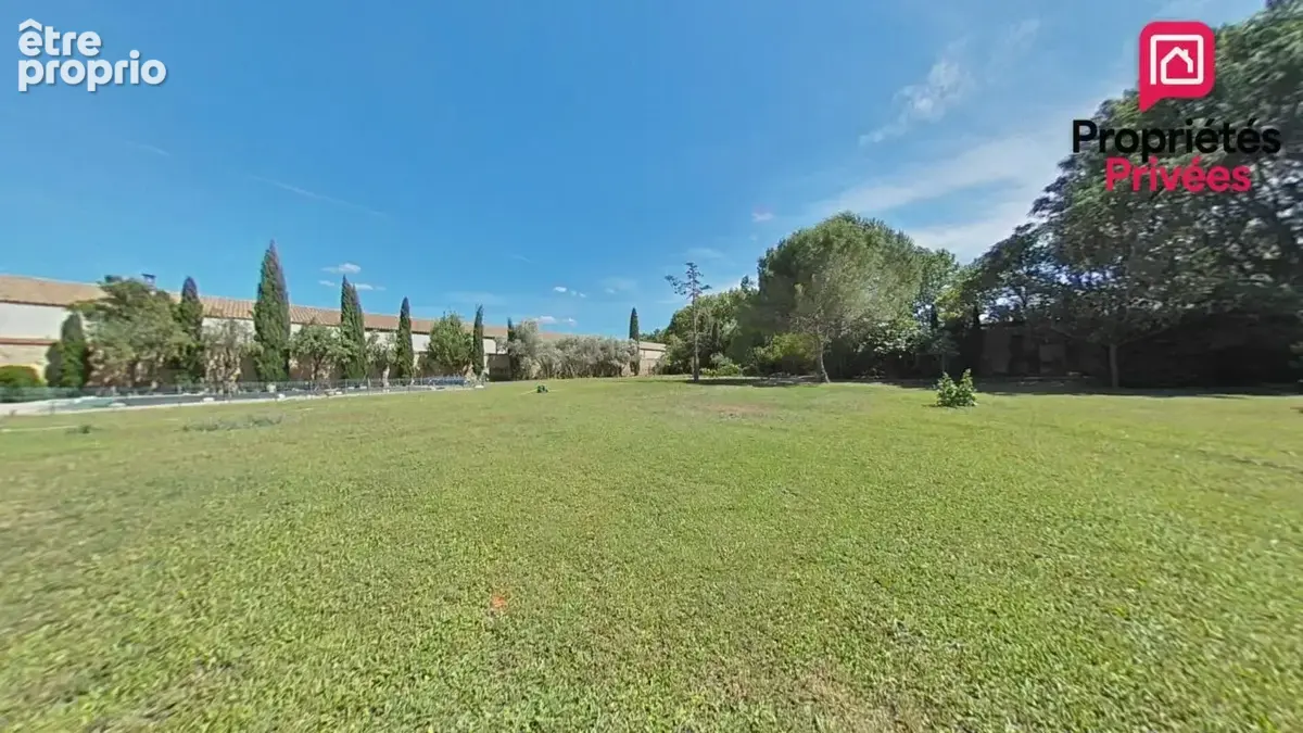 Propriété Ouveillan - 402 m² habitables - Piscine & dépendances - photo 17
