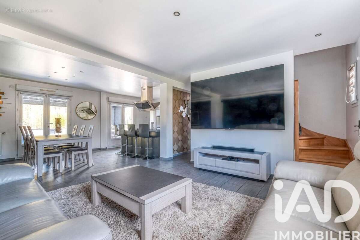 Photo 2 - Maison à SAINT-GERMAIN-SUR-MORIN